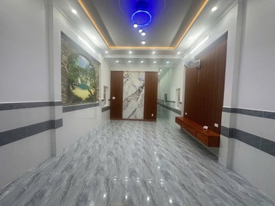 Nhà vuông 1 tầng 68m2   trần thị hè q12 0