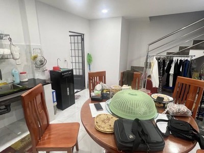 Nhà 2 tầng bùi quang là sát chợ gần trường học  vị trí vàng 0