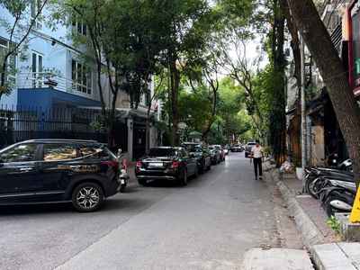 Bán nhà 5 tầng, đẹp, ở luôn, trung yên 3 - trung hoà, 90m2, mặt tiền: 5m, 35,9 tỷ 0