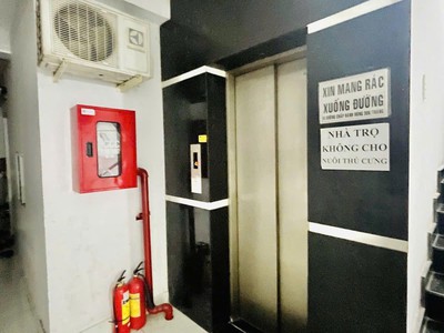 Chdv tân phú, dòng tiền 170tr/thg 5 tầng hẻm 8m, có pccc 2