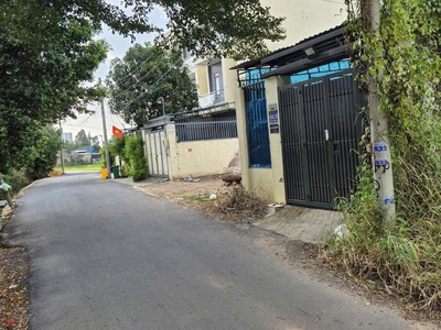 Lô đất đẹp 11x20m xây biệt thự rất tuyệt vời, chỉ nhỉnh 7 tỷ, ngay chung cư picity 3