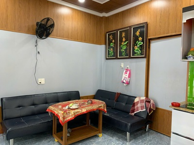 Bán nhà căn góc phước tân - cách đường lhp 30m gần mã vòng -dt: 42m2giá bán : 2,050tỷ lh e thanh 2
