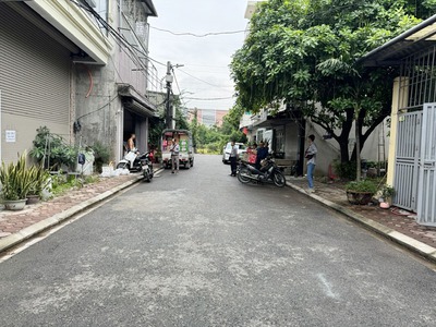 Bán đất tái định cư Cổ Bi, Thuận An 119,7m2, đường ô tô tránh, sổ đỏ, tiện ích đầy đủ 0