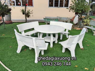 Bộ bàn ghế đá ngoài trời tại Dĩ An 1