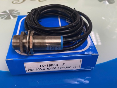 Cảm biến từ TK-18P5C toky 0