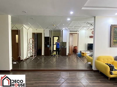 Mẫu vách gương trang trí hiện đại và tinh tế nhất hiện nay 0
