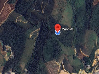Em có mảnh 9.2ha muốn bán cách đường lớn 300m 0
