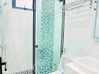 ‼ hoàng diệu phú nhuận - hẻm xe hơi - nhà mới xây - ngang 4m nở hậu - có thang máy - 8.x tỷ 4
