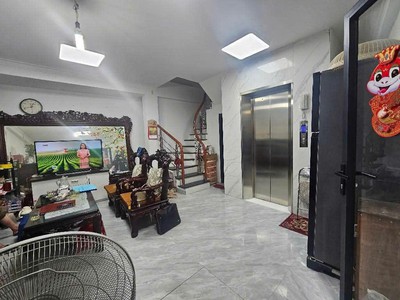 Căn hộ 6 tầng thang máy 39m , hai bà trưng - chỉ hơn 8 tỷ   căn hộ mơ ước - vị trí vàng - sổ đỏ 0