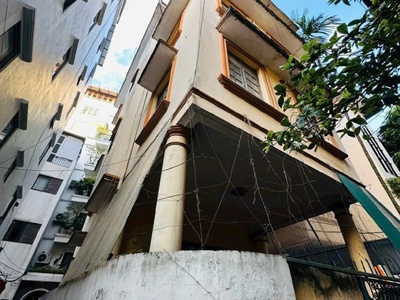 Bán đất tặng nhà-ô tô đỗ cửa- vài bước ra hồ tây lộng gió - phố tây đẳng cấp 1