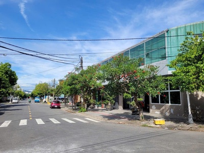 Bán đất mặt tiền đường 10.5m   đối diện bến xe trung tâm đà nẵng 2