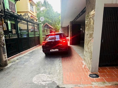 Bán đất tặng nhà-ô tô đỗ cửa- vài bước ra hồ tây lộng gió - phố tây đẳng cấp 2