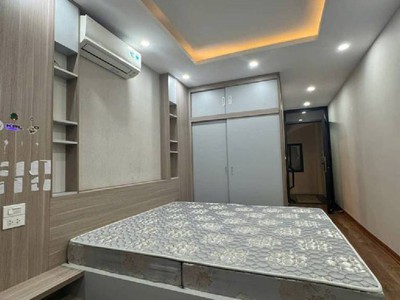 Phân lô ô tô tránh đỗ trước cửa - nhà mới đẹp dân xây - tặng full nội thất đẹp khách chỉ cần xách 1