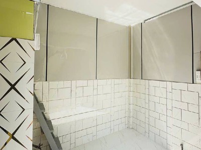 Nhà đẹp   giá nhỉnh 1 tỷ lớn   vào ở ngay 0
