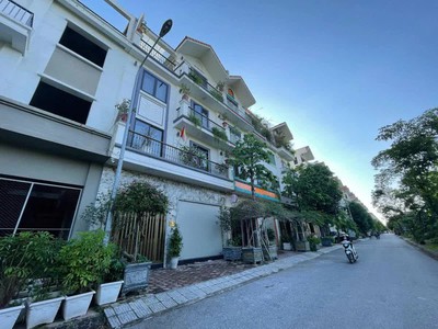 Bán liền kề kđt phú lương 92mx4 tầng mt 8m, phân lô, ô tô vừa ở vừa kinh doanh 19.5 tỷ. 1
