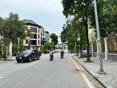 Bán bt vạn phúc 152mx4 tầng mt 10m vỉa hè, ô tô tránh, vừa ở vừa kinh doanh 45 tỷ. 4