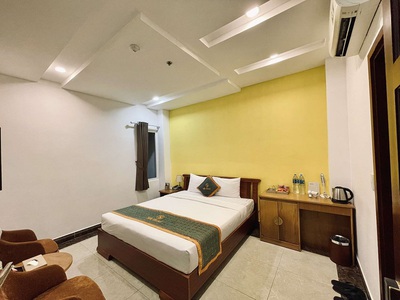 Bán ks 33 phòng hẻm 8.5m, bạch đằng, p2, tân bình, 143m2, 7 tầng, thang máy, nở hậu 3