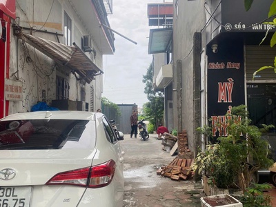 Chính chủ cho thuê nhà 4