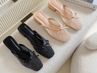 Sục Nữ Quốc Định   Phong Cách Hiện Đại, Thoải Mái Từng Bước Chân 3