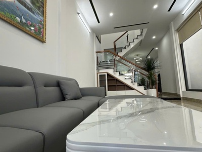 Bán nhà 2 tầng mới - cạnh bến xe trung tâm - giá chỉ 5 tỷ 95  đầu tư - kinh doanh - ở đều tuyệt 1