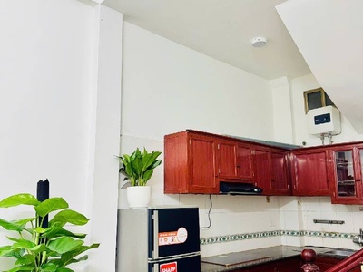 Ngõ 68 cầu giấy-phân lô-gần ô tô-2 thoáng-dt 32m-8 tỷ 500 3