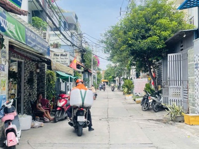 Bán nhà 26.3 ngay aeon tân phú hẻm xe tải quay đầu cách 20m 72m2 ,4 tầng nhỉnh 6 tỷ 0