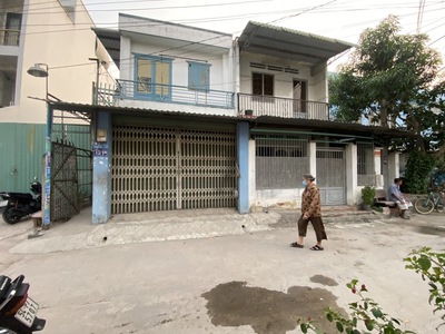 Cho thuê phòng mặt hẻm 4m, đường Tô Ký, 20m2, Hóc Môn 1
