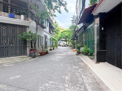 TÂN BÌNH - KHU BÀU CÁT, 65m2, 4 tầng BTCT, 4PN, xe hơi ngủ nhà - An sinh tuyệt đỉnh. 0