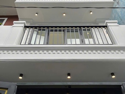 Bán nhà phố 1 trệt 2 lầu   80m    4pn   5wc   Tân An Long An   giá 2 tỷ 500   shr 0