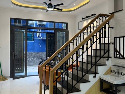 Bán nhà phố 1 trệt 2 lầu   80m    4pn   5wc   Tân An Long An   giá 2 tỷ 500   shr 1