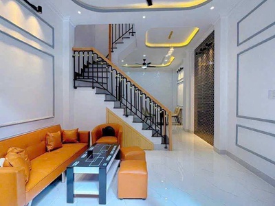 Bán nhà phố 1 trệt 2 lầu   80m    4pn   5wc   Tân An Long An   giá 2 tỷ 500   shr 2