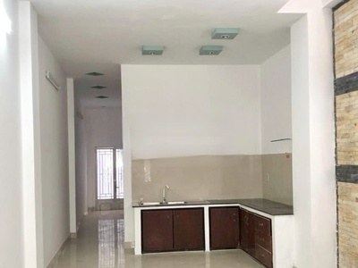 Nhà nguyên căn Thủ Đức 3 Tầng 4 Phòng ngủ 0