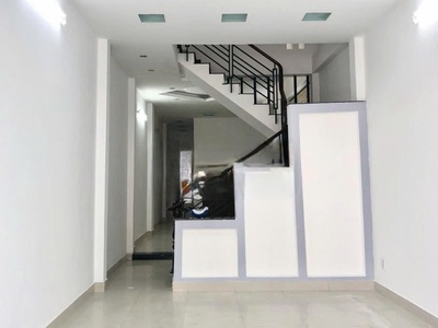 Nhà nguyên căn Thủ Đức 3 Tầng 4 Phòng ngủ 3