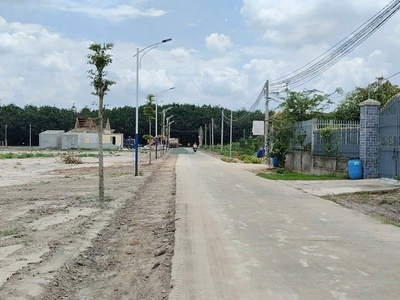  BÁN LÔ ĐẤT SIÊU ĐẸP   TRUNG TÂM PHƯỜNG 4   Tân An   Long An - DT 103M    GIÁ 1.4 TỶ   SHR 0