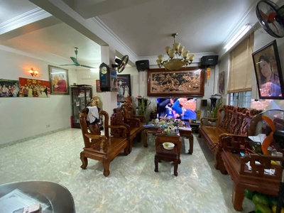 Bán nhà ngõ 10 Nghĩa Đô, 74m2 x 4 tầng, mặt tiền hơn 5m, ô tô tránh 1