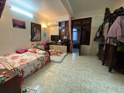 Bán nhà ngõ 10 Nghĩa Đô, 74m2 x 4 tầng, mặt tiền hơn 5m, ô tô tránh 3