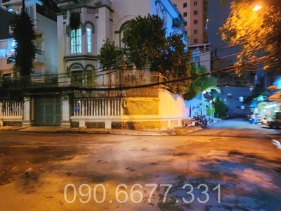 ‼ ngã 4 hàng xanh - hẻm 10m xe tải tránh - phân lô vuông vức - 9 phòng ngủ 2
