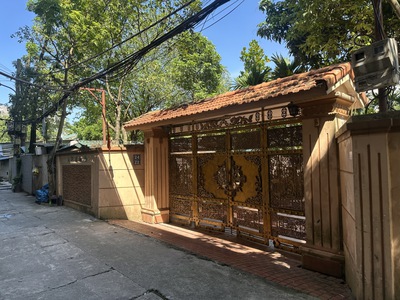  biệt thự sân vườn 700m2   mặt tiền 20m   ô tô tránh cách 20m   yên tĩnh -thích hợp xây biệt thự 0