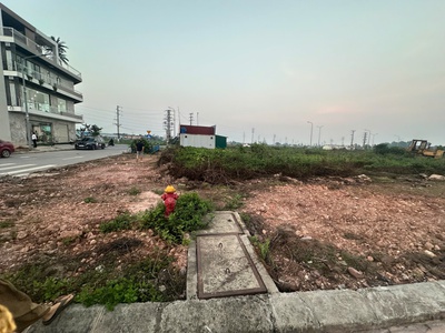 Hot     sở hữu ngay đất đẹp - giá tốt - vị trí đắc địa tại kdc thành xương giang, phường xương 1