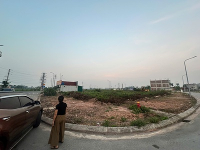 Hot     sở hữu ngay đất đẹp - giá tốt - vị trí đắc địa tại kdc thành xương giang, phường xương 2