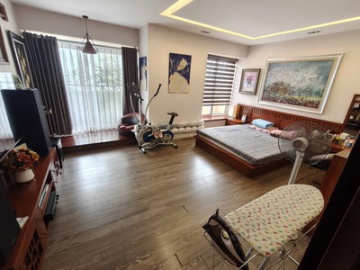 Tòa cc 57 láng hạ, 193m2, 3pn, nội thất đẹp, 17.65 tỷ trung tâm đống đa 2