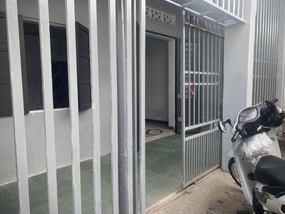 Bán đất tặng nhà, dt 125m2, kiệt ô tô phạm như xương, gần đhsp, liên chiểu - chỉ 2.56 tỷ 0