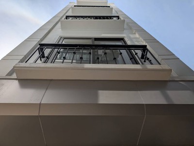 Xã hoài đức - nhà 5 tầng mới -ngõ nông   sát ô tô   vị trí đẹp   giá quá mềm 4,2 tỷ 1