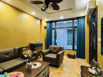 Nguyễn ngọc nại- nhỉnh 14 tỷ-8m mặt tiền- ngõ ô tô- nội thất nhập 1