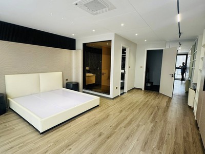 Bán nhà phố ngọc thụy 56m2 8t gara 2 ô tô, mt 5.6m, full nội thất, kinh doanh - 21 tỷ 4