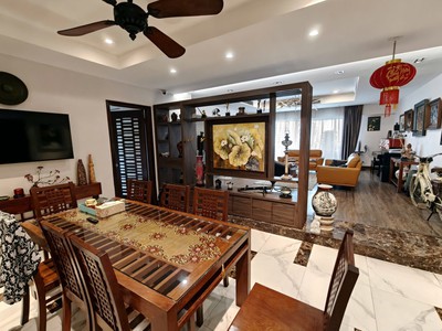 Tòa cc 57 láng hạ, 193m2, 3pn, nội thất đẹp, 17.65 tỷ trung tâm đống đa 1