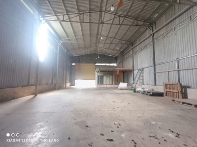 Bán gấp nhà xưởng mặt tiền tx22 đường 10m xe công vi vu, 705m2 giá nhỉnh 14tr/m2 2
