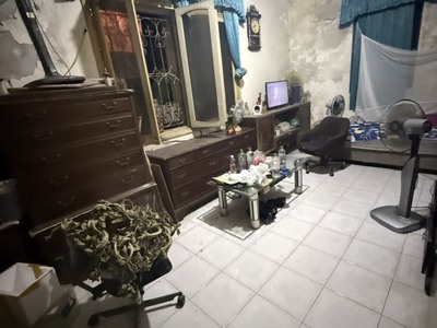 Mặt tiền rộng hiếm có 11m   đất được nhà nước phân - trung tâm cầu giấy   đầy đủ giấy tờ  2 tầng - 4