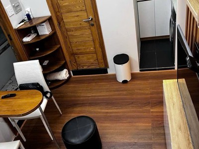 Căn hộ tầng 2 23m2   nguyễn trãi q1 1