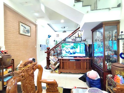Nhanh mới kịp  chỉ nhỉnh 6 tỷ tl  72m2 3 tầng btct, p5 gò vấp- gần ubnd 1